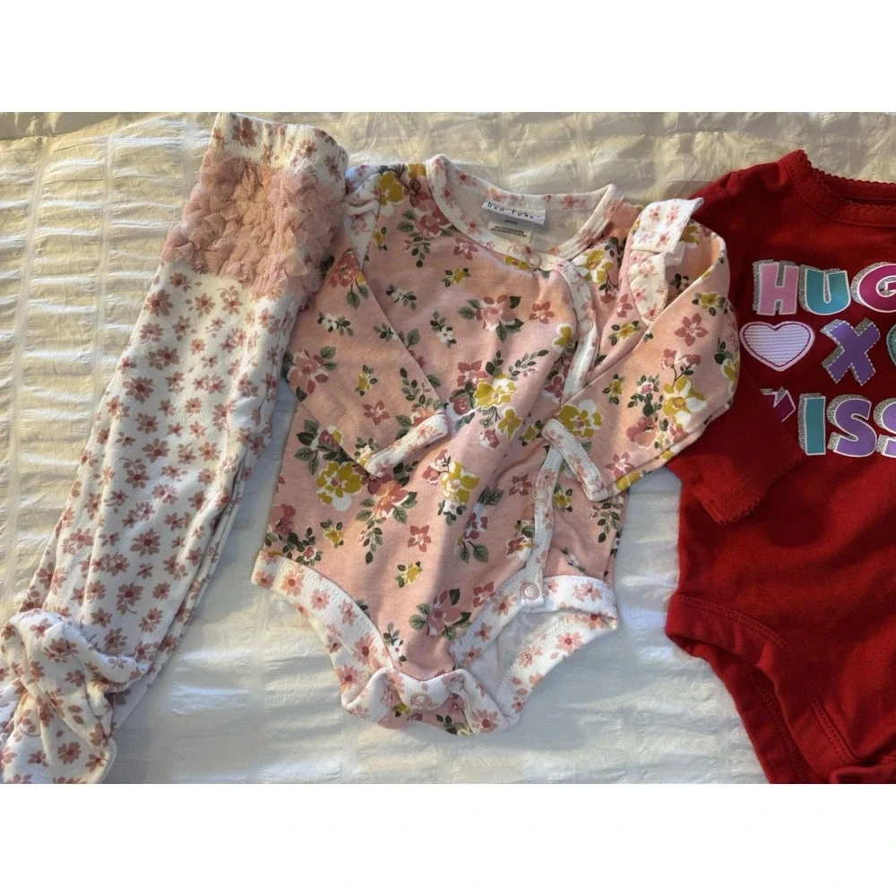 Lot of 11 piece Baby Girls Bodysuit Pants Outfit Pants‎ Hugs & Kisses 3/6 Month